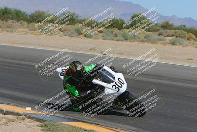 media/Oct-01-2023-SoCal Trackdays (Sun) [[4c570cc352]]/Turn 10 Inside (1250pm)/